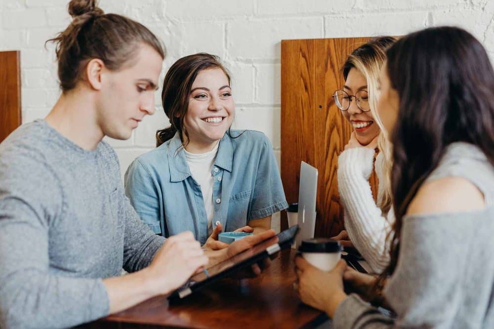 10+ Fun and Engaging Intern Team Building Activities