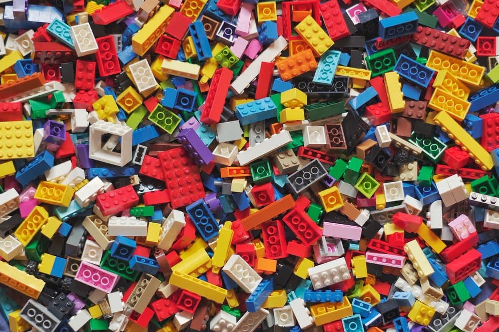 10 Fun And Engaging Virtual Icebreaker Games For Teams