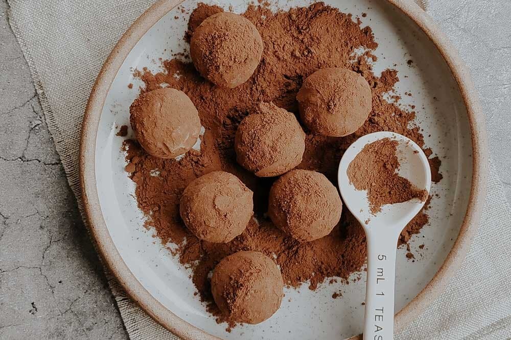 66dd1708c19e7dd47da46aec virtual chocolate truffle making class team building 0017