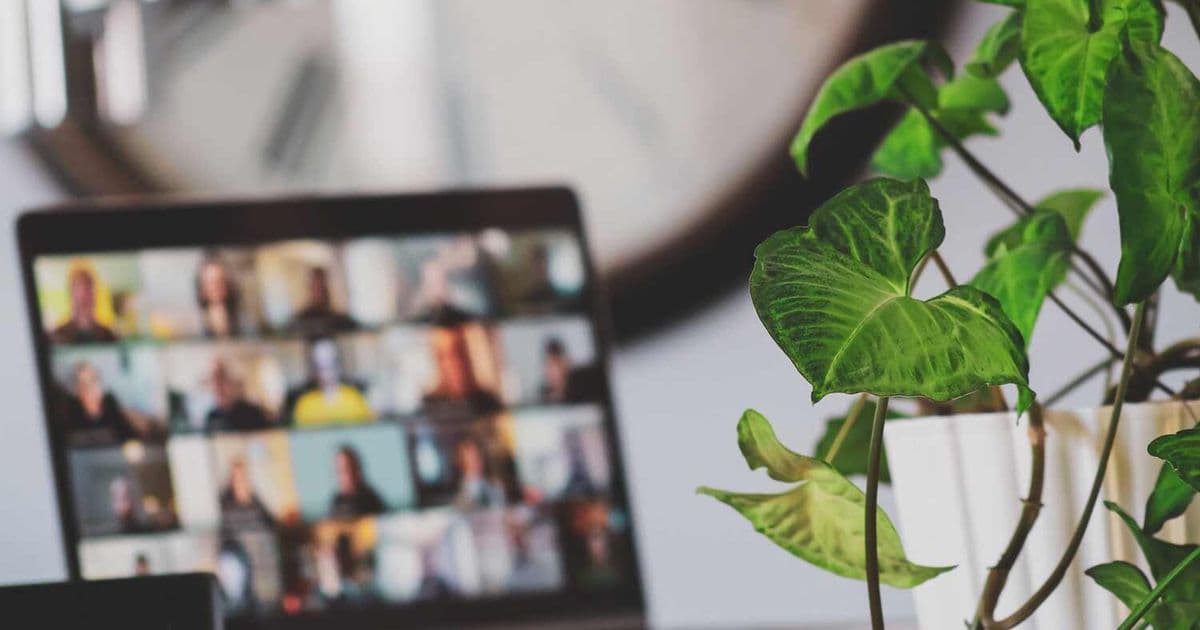 How celebrating your remote team can boost your employee engagement