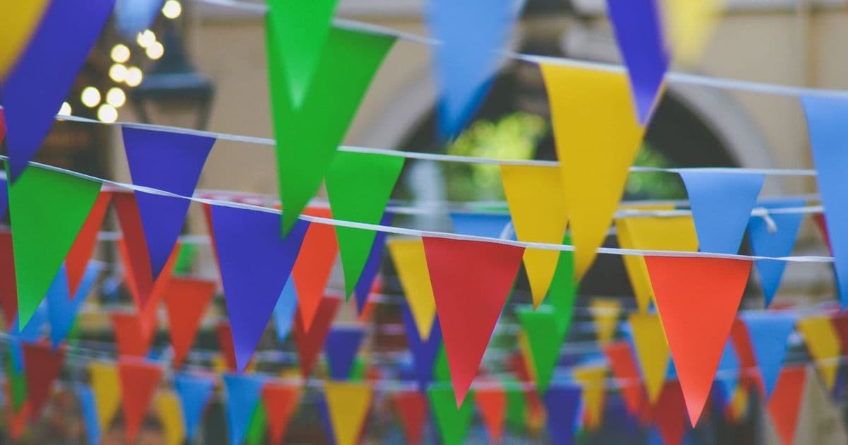 10+ Ideas To Celebrate Hispanic Heritage Month At Work