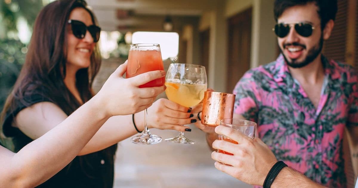 How To Host The Ultimate Virtual Happy Hour Event